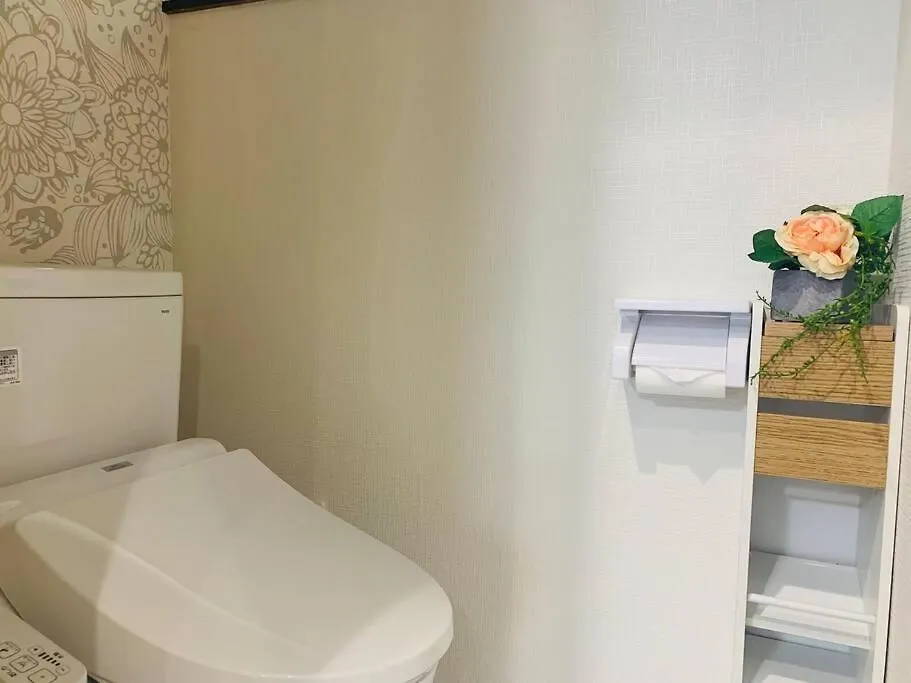 東京民泊 貸し切り一軒家 モダン和風 畳 青砥 上野 プライベート空間 最大8名 Apartment Tokyo